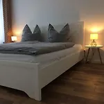 Διαμέρισμα Zu *