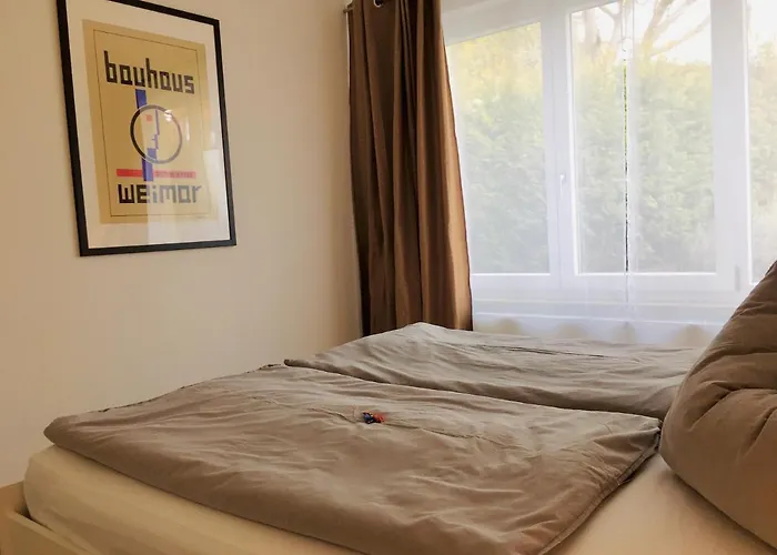 Zu * Weimar (Thuringia)