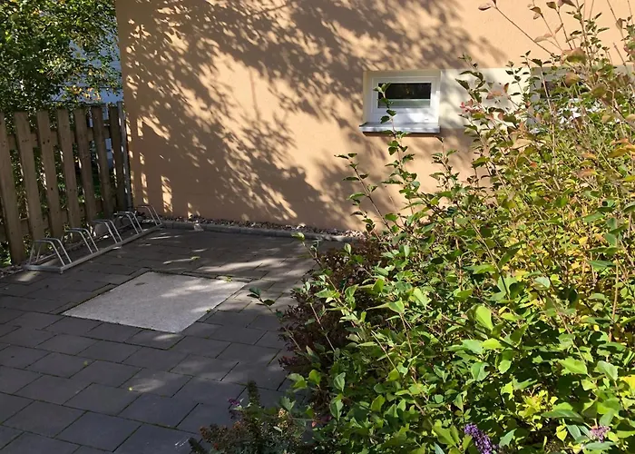 Zu * Weimar (Thuringia)