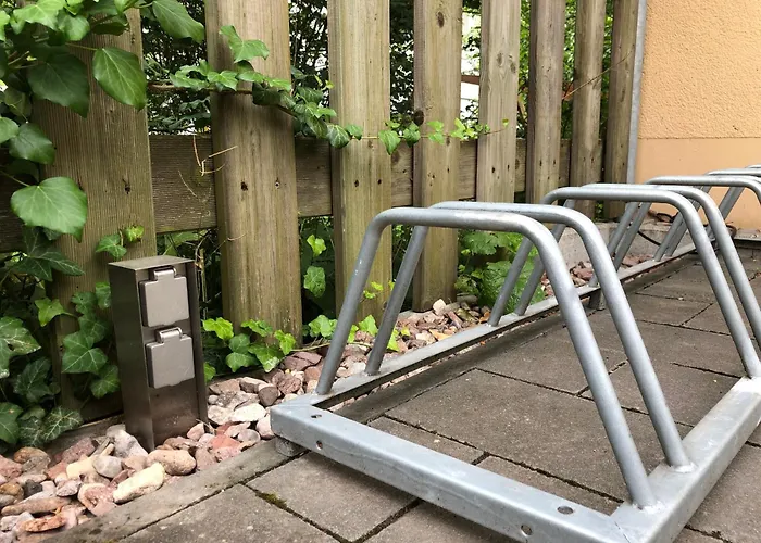 Zu * Weimar (Thuringia)